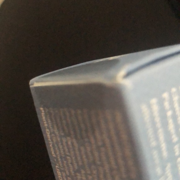 Macrene Actives Deluxe Neck & Décolletage Treatment 30ml - brand new in box - Picture 3 of 3